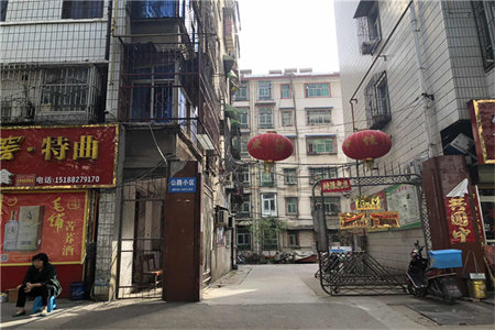 兰圣园小区3室2厅1卫97.3㎡